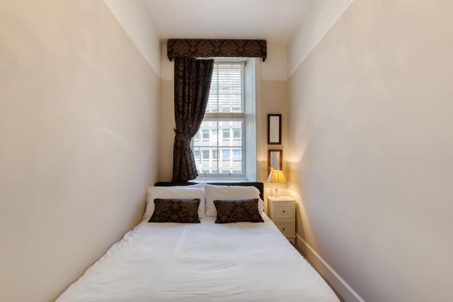 West Port - 2Br In The Heart Of The Old Town Just Off The Grassmarket Эдинбург Экстерьер фото